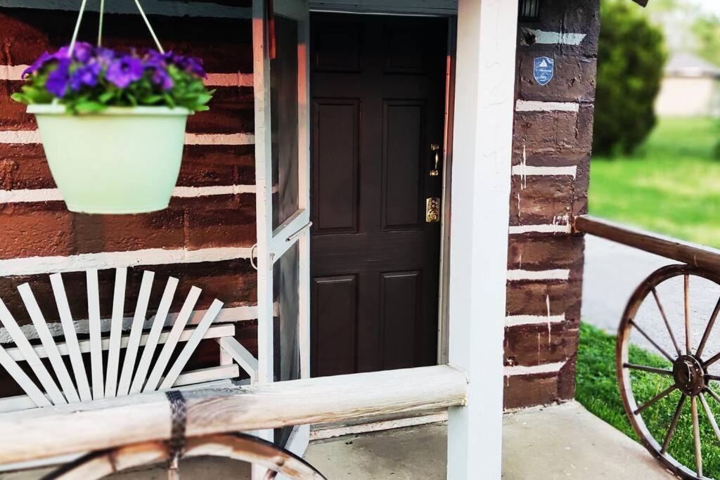 Wolf'S Cabin-Walk To Downtown Noblesville Esterno foto